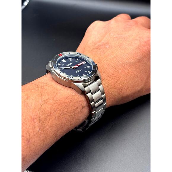 HUGO Mens 1530224 Stainless Steel Blue Dial Street Diver Style Quartz Watch 50m - Picture 15 of 17